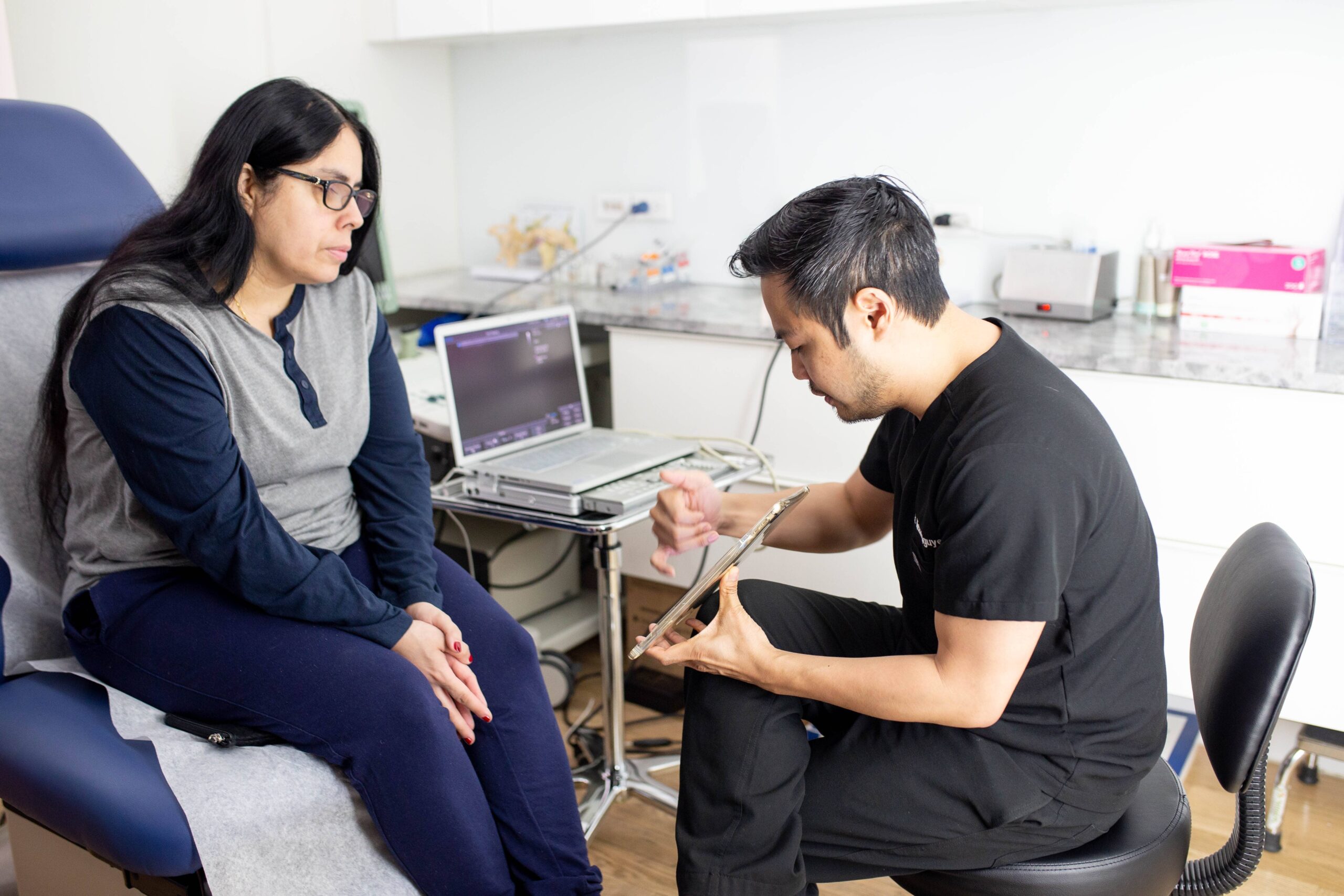 Sclerotherapy - Vein Treatment California Do you want to look better, feel better, and receive better care? Choose the vein center in NY known for doing everything better. Here are 8 advantages we provide.